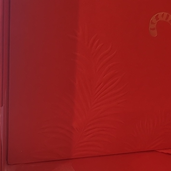 Beautiful Jewelry Box - Picture 5 of 15